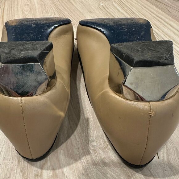 Fendi Nude Flat with silver heel - Picture 9 of 9